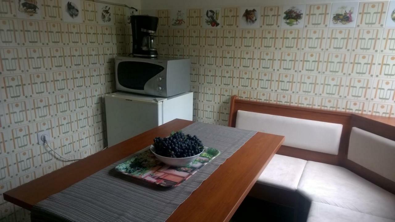 Kuca Rose Villa Ledenice Bagian luar foto